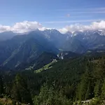 & Jurcek Apartment *