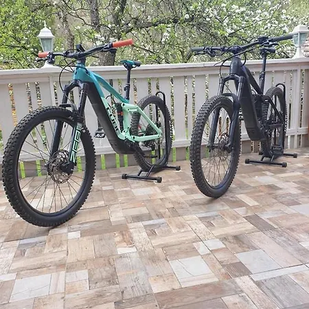 & Jurcek Appartement Luče