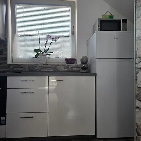 Apartment & Jurcek