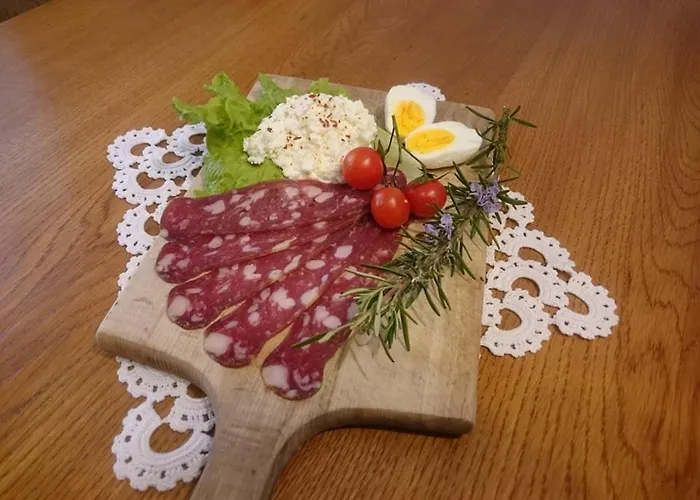 Apartment & Jurcek Luce